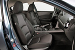 Mazda Mazda3 SportSedan SKYACTIV-D 2.2 150 CV Luxury Turismo Interior Asientos 4 puertas