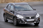 Suzuki S-Cross 1.6 DDiS 120 CV GLX-EL Todo terreno Gris Amatista Perlado Exterior Lateral-Frontal 5 puertas