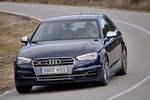 Audi A3 S3 3p S3 Turismo Azul estoril efecto cristal Exterior Frontal-Lateral 3 puertas