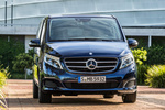 Mercedes-Benz Clase V V 250 BlueTEC 190 CV AVANTGARDE L Monovolumen Azul Cavansita Metalizado Exterior Frontal 4 puertas