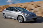 Hyundai Elantra Gama Elantra 2014 (versi&oacute;n americana) Gama Elantra 2014 (versi&oacute;n americana) Turismo Exterior Lateral-Frontal 4 puertas