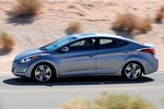 Hyundai Elantra Gama Elantra 2014 (versi&oacute;n americana) Gama Elantra 2014 (versi&oacute;n americana) Turismo Exterior Lateral 4 puertas