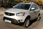 SsangYong Korando Gama 2014 Gama 2014 Todo terreno Pearl White Exterior Frontal-Lateral 5 puertas