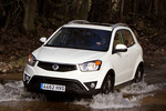 SsangYong Korando Gama 2014 Gama 2014 Todo terreno Grand White Exterior Frontal-Lateral 5 puertas