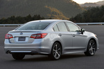 Subaru Legacy Gama Legacy Turismo Exterior Posterior-Lateral 4 puertas