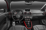 Audi A1 2.0 TFSI 231 CV S1 Turismo Interior Salpicadero 3 puertas