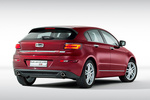 Qoros 3 Gama 3 Hatch Gama 3 Hatch Turismo Exterior Posterior-Lateral 4 puertas
