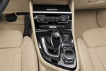 BMW Serie 2 Active Tourer 225i Gama Active Tourer Monovolumen Interior Consola Central 5 puertas