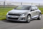 Volkswagen Scirocco 2.0 TSI Gama Scirocco Coup&eacute; Exterior Lateral-Frontal 3 puertas
