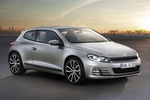 Volkswagen Scirocco 2.0 TSI Gama Scirocco Coup&eacute; Exterior Lateral-Frontal 3 puertas