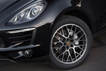 Porsche Macan Macan S Gama Macan Todo terreno Negro Jet Metalizado Exterior Faro 5 puertas