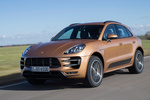 Porsche Macan Macan Turbo Gama Macan Todo terreno Oro Metalizado Exterior Frontal-Lateral 5 puertas
