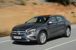 Mercedes-Benz Clase GLA GLA 200 CDI Gama GLA Todo terreno Designo gris monta&ntilde;a magno Exterior Frontal-Lateral 5 puertas