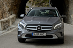 Mercedes-Benz Clase GLA GLA 200 CDI Gama GLA Todo terreno Designo gris monta&ntilde;a magno Exterior Frontal 5 puertas