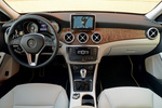 Mercedes-Benz Clase GLA GLA 200 CDI Gama GLA Todo terreno Interior Salpicadero 5 puertas