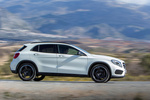 Mercedes-Benz Clase GLA GLA 250 4MATIC 7G-DCT Gama GLA Todo terreno Blanco Cirro Exterior Lateral 5 puertas