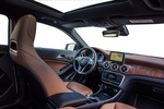 Mercedes-Benz Clase GLA GLA 250 4MATIC 7G-DCT Gama GLA Todo terreno Interior Salpicadero 5 puertas