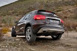 Mercedes-Benz Clase GLA GLA 220 CDI 4MATIC 7G-DCT Gama GLA Todo terreno Marr&oacute;n oriental metalizado Exterior Lateral-Posterior 5 puertas