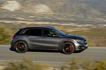 Mercedes-Benz Clase GLA GLA 45 AMG GLA 45 AMG Todo terreno Designo gris monta&ntilde;a magno Exterior Lateral 5 puertas