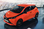 Toyota Aygo 5p 1.0 VVT-i 69 CV x-cite Turismo x-naranja Exterior Cenital-Frontal-Lateral 5 puertas