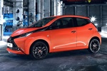 Toyota Aygo 5p 1.0 VVT-i 69 CV x-cite Turismo x-naranja Exterior Frontal-Lateral 5 puertas
