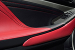 Lexus RC RC 350 F-Sport Coup&eacute; Interior Puerta 2 puertas