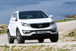 KIA Sportage Gama Sportage Gama Sportage Todo terreno Deluxe White Exterior Frontal 5 puertas