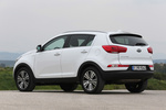 KIA Sportage Gama Sportage Gama Sportage Todo terreno Deluxe White Exterior Lateral-Posterior 5 puertas