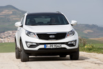 KIA Sportage Gama Sportage Gama Sportage Todo terreno Deluxe White Exterior Frontal 5 puertas