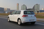 Volkswagen Golf e-Golf e-Golf Turismo Blanco Oryx efecto perla Exterior Posterior-Lateral 5 puertas