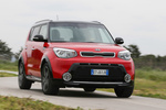 KIA Soul Gama Soul Gama Soul Monovolumen Inferno Red Exterior Lateral-Frontal 5 puertas