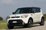KIA Soul Gama Soul Gama Soul Monovolumen Vanilla Shake Exterior Frontal-Lateral 5 puertas