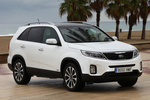 KIA Sorento Gama Sorento Gama Sorento Todo terreno Exterior Lateral-Frontal 5 puertas