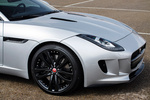 Jaguar F-Type S Coup&eacute; V6 3.0 S/C 381 CV S V6 Coup&eacute; Coup&eacute; Rhodium Silver Exterior Llanta 2 puertas