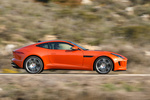 Jaguar F-Type R Coup&eacute; V8 5.0 S/C 550 CV R V8 Coup&eacute; Coup&eacute; Firesand Exterior Lateral 2 puertas