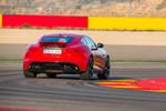 Jaguar F-Type R Coup&eacute; V8 5.0 S/C 550 CV R V8 Coup&eacute; Coup&eacute; Italian Racing Red Exterior Posterior-Lateral 2 puertas