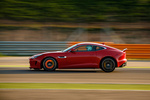 Jaguar F-Type R Coup&eacute; V8 5.0 S/C 550 CV R V8 Coup&eacute; Coup&eacute; Italian Racing Red Exterior Lateral 2 puertas