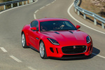 Jaguar F-Type R Coup&eacute; V8 5.0 S/C 550 CV R V8 Coup&eacute; Coup&eacute; Italian Racing Red Exterior Lateral-Frontal 2 puertas