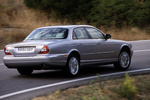Jaguar XJ 4.2 V8 4.2 V8 Turismo Exterior Lateral-Posterior 4 puertas