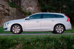 Volvo V60 V60 D6 Plug-in Hybrid V60 D6 Plug-in Hybrid Turismo familiar Exterior Lateral 5 puertas