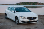 Volvo V60 V60 D6 Plug-in Hybrid V60 D6 Plug-in Hybrid Turismo familiar Exterior Cenital-Lateral-Frontal 5 puertas