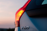 Volvo V60 V60 D6 Plug-in Hybrid V60 D6 Plug-in Hybrid Turismo familiar Exterior Pilotos 5 puertas