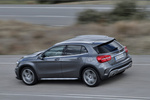 Mercedes-Benz Clase GLA GLA 220 CDI 4MATIC 7G-DCT Gama GLA Todo terreno Designo gris monta&ntilde;a magno Exterior Lateral 5 puertas