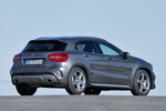 Mercedes-Benz Clase GLA GLA 220 CDI 4MATIC 7G-DCT Gama GLA Todo terreno Designo gris monta&ntilde;a magno Exterior Posterior-Lateral 5 puertas