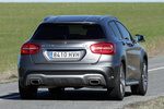 Mercedes-Benz Clase GLA GLA 220 CDI 4MATIC 7G-DCT Gama GLA Todo terreno Designo gris monta&ntilde;a magno Exterior Posterior 5 puertas