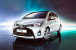 Toyota Yaris hybrid Advance Turismo Blanco Glaciar Perlado Exterior Frontal 5 puertas