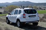 Dacia Duster dCi 110 4x4 Laureate Todo terreno Blanco Glaciar Exterior Lateral-Posterior 5 puertas