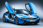 BMW i8 Gama i8 Paquete Pure Impulse Coup&eacute; Protonic Blue con detalles Frozen Grey metalizado Exterior Frontal 3 puertas