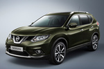 Nissan X-Trail Gama X-Trail Gama X-Trail Todo terreno Verde Titanium Exterior Lateral-Frontal 5 puertas