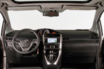 Toyota Verso 115D Advance Monovolumen Bronce Maroc Interior Salpicadero 5 puertas